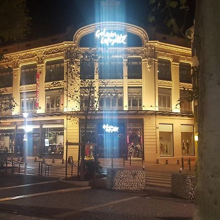 Hotel Confort Безье Экстерьер фото
